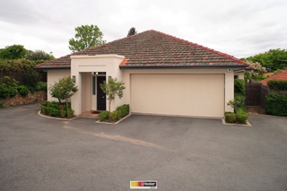 Front View (2010-11-09)