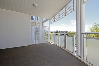 Patio (2009-10-09)