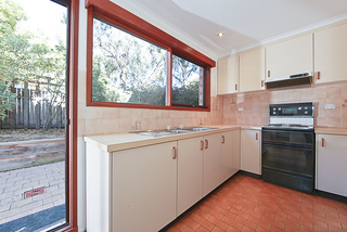 Kitchen (2011-05-11)