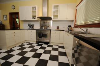 kitchen 2 (2012-04-16)
