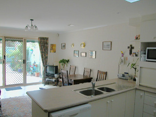 Family room (2005-01-20)