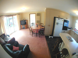 Kitchen (2002-03-01)