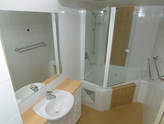 Ensuite (2008-09-03)