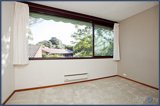 Bedroom 3 (2011-04-11)