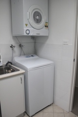 Bathroom (2016-07-08)