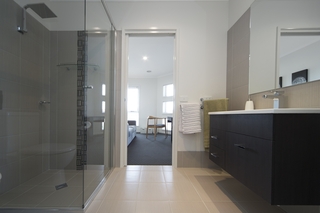 Powder Room (2015-11-17)