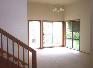 Lounge (2004-12-10)