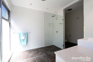 Ensuite (2013-11-26)