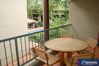 Back balcony (2006-01-06)