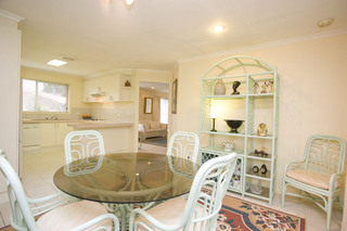 Family Room (2008-07-09)