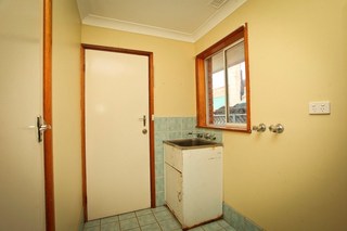 (2013-04-02)