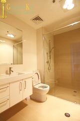 Bathroom (2014-12-03)