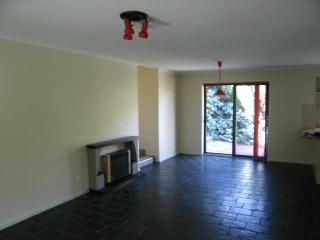 Main Photo (2010-06-09)