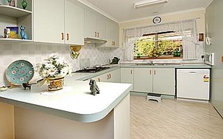 Kitchen (2004-05-20)