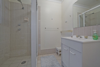 Ensuite (2013-03-26)