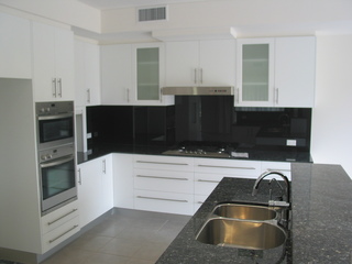 Kitchen (2004-10-21)