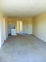 Living Room (2015-09-25)