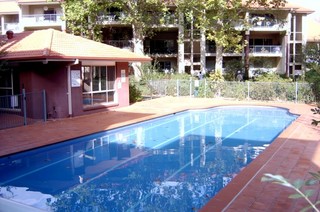 Pool (2007-04-27)
