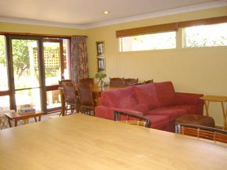 Family room (2005-05-20)