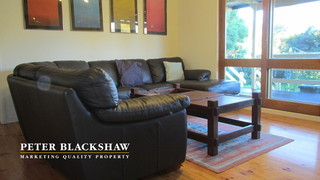 Living room (2012-05-16)