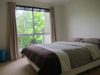 Bedroom (2012-01-30)