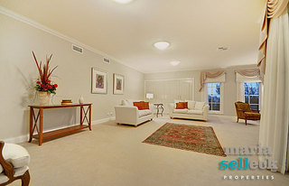 Reception Room (2009-03-12)