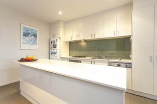 Kitchen (2012-08-24)