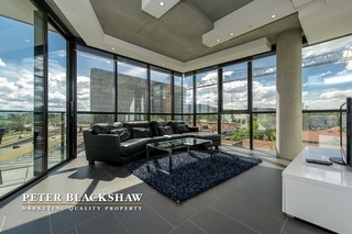 Living Room (2012-12-14)