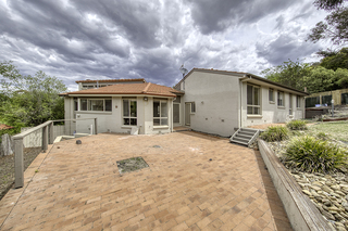 Rear entertaining area (2018-11-21)
