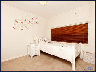 Bedroom 2 (2011-08-03)