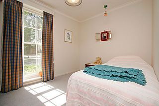 Bed 3 (2007-12-06)