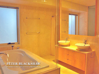 Ensuite (2011-10-21)