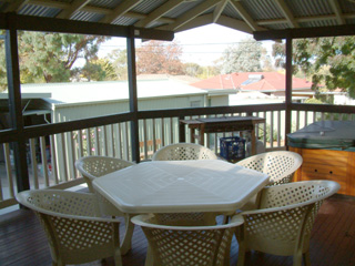 Deck (2003-04-23)