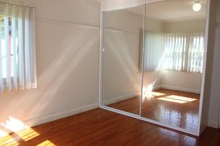 Wollongong Real Estate (2014-07-10)