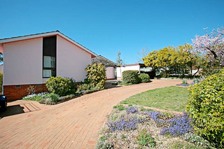Circular Drive Way (2009-09-14)