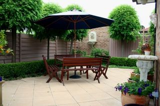 Courtyard (2008-10-31)