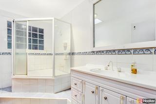 Bathroom (2016-06-17)
