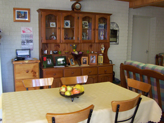 Rumpus dining (2003-08-08)