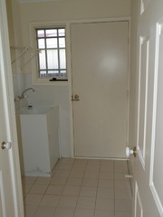 Laundry (2011-11-24)