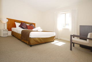 Main bedroom (2010-09-29)