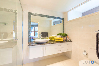 Ensuite (2015-08-19)