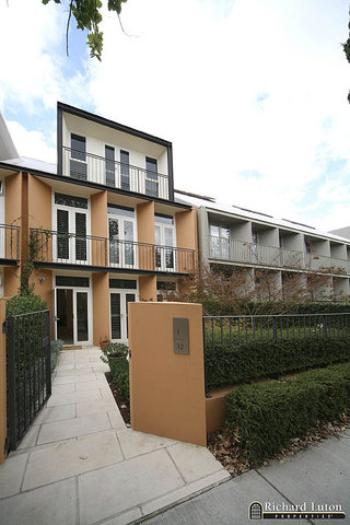 Front (2008-04-09)
