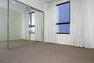Bed 2 (2009-10-09)