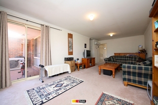 Living Room (2011-05-26)