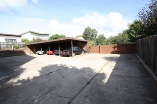 Carport (2011-03-18)