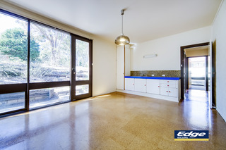 Kitchenette (2014-10-16)