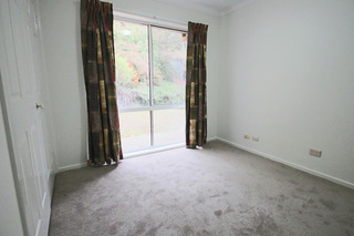 Bedroom 2 (2016-05-12)