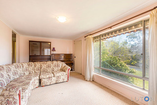 Lounge Room (2015-09-29)