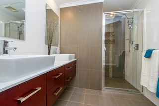 Ensuite (2013-10-16)