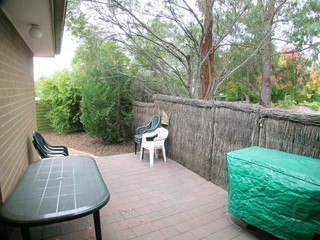 Courtyard (2005-04-15)